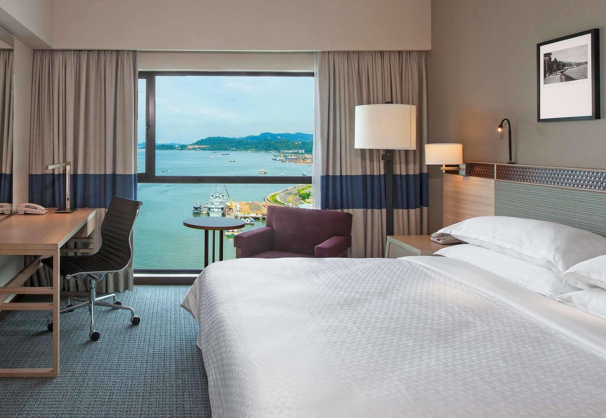 Four Points By Sheraton Sandakan Exterior photo
