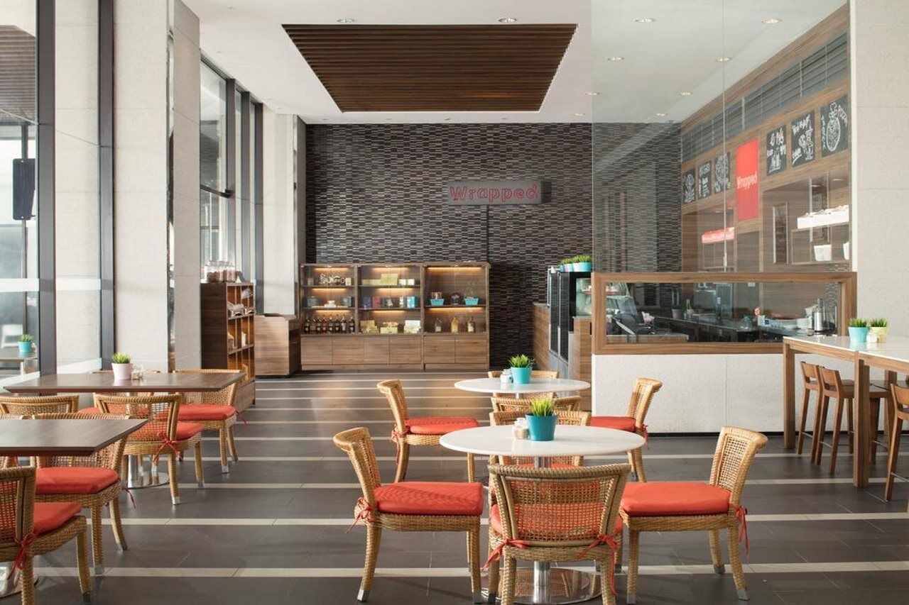 Four Points By Sheraton Sandakan Exterior photo